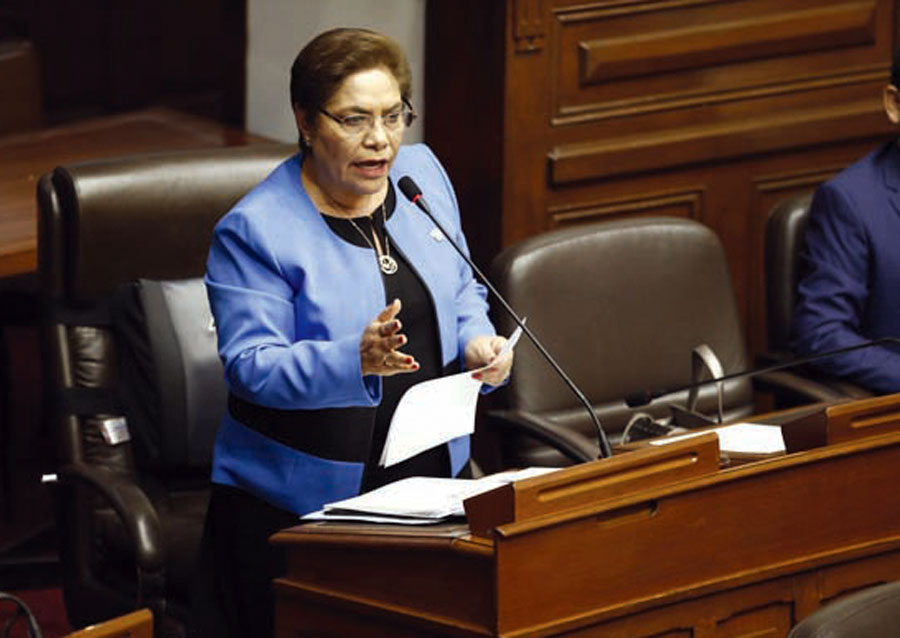 FP acusa a PPK de no apoyar a gabinete Luz Salgado