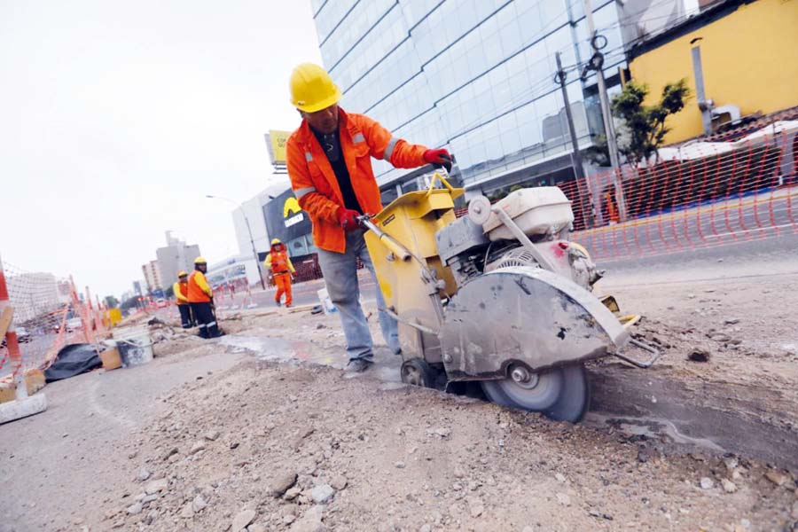 Trabajos en Javier Prado