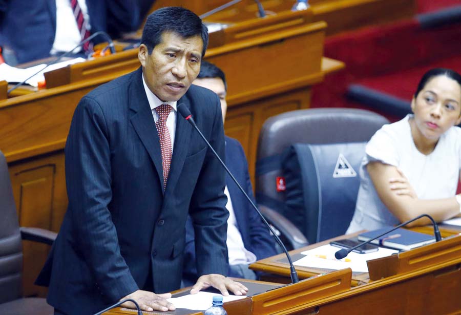 Congresista de Fuerza Popular, Moisés Mamani