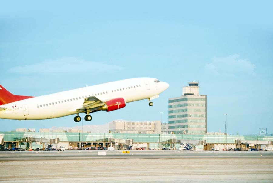 Aeropuerto internacional Jorge Chavez