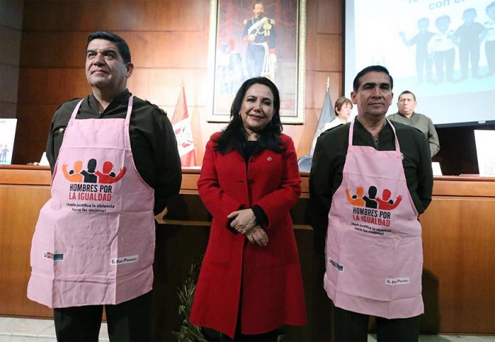Gloria Montenegro, programa 'Hombres por'