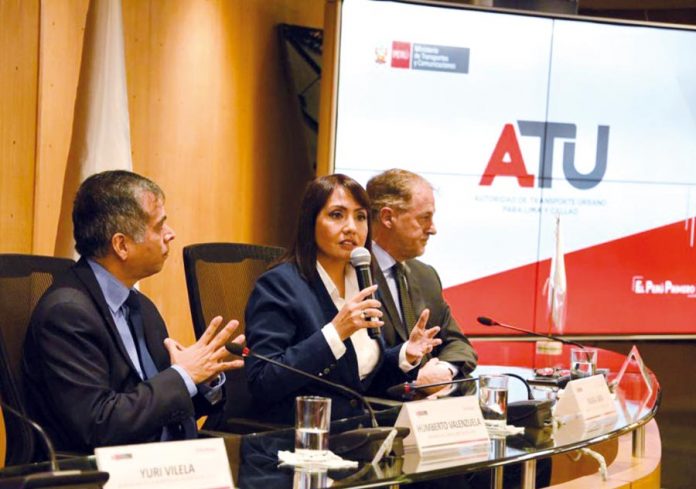 ministra de Transportes