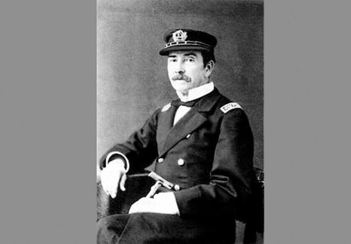 Patricio Javier de los Dolores Lynch Solo de Zaldívar, conocido como Patricio Lynch (Santiago, 1 de diciembre de 1824-alta mar, cerca de Tenerife, 13 de mayo de 1886), fue un destacado militar chileno vicealmirante de la Armada de Chile, general en jefe del ejército de ocupación de Perú y ministro plenipotenciario de Chile en España