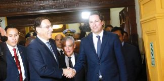 Salaverry se reunió con Martín Vizcarra