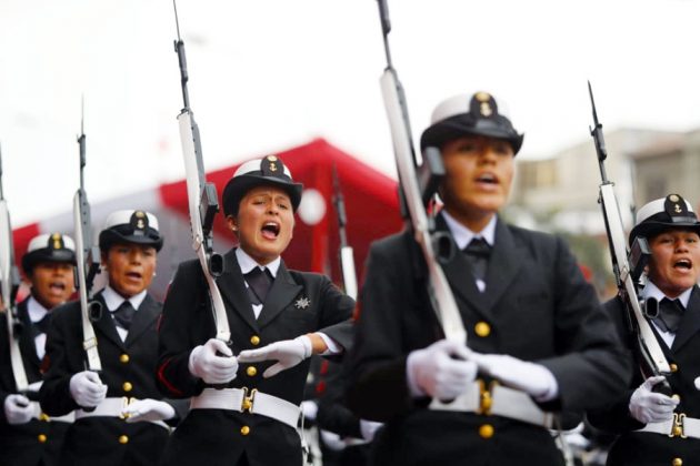 Gran Desfile patrio se rindi&oacute; homenaje al Per&uacute;