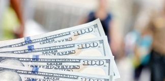 Dolares