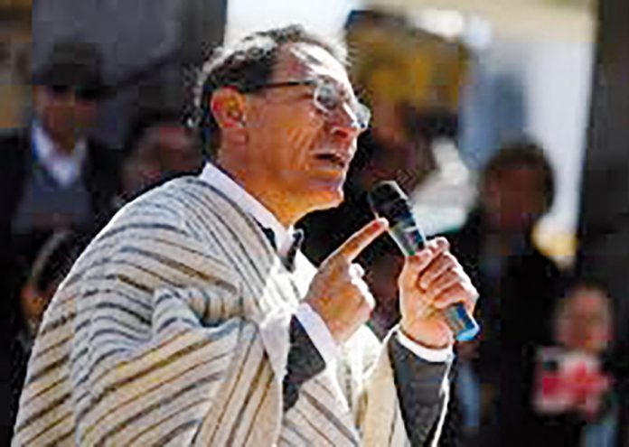 Martín Vizcarra Martín Vizcarra