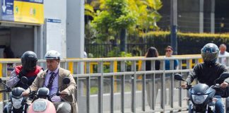 Motos que brindan servicio de taxi atentan contra la vida Motos