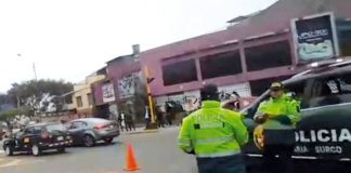 Mujer muere en choque contra couster en Surco