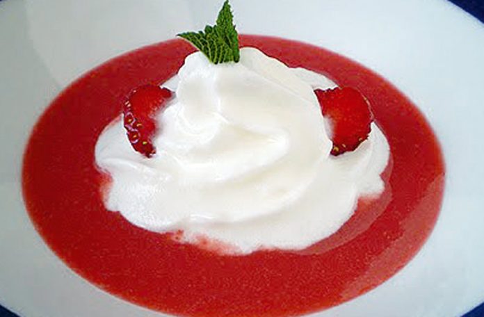 Sopa de fresas