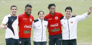 Videna cuando los medallistas peruanos de los Juegos Panamericanos llegaron al entrenamiento de la selección peruana
