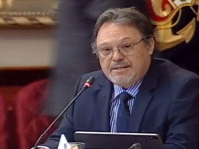 Carlos Mesía Ramírez