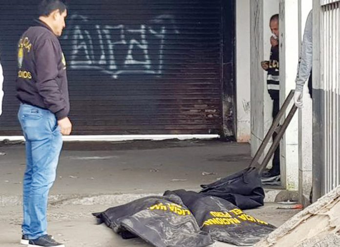 Hallan cuerpos mutilados por todo Lima