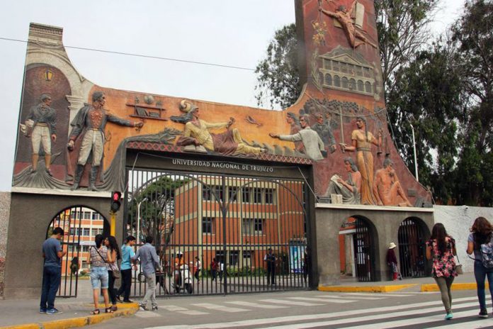 Universidad Nacional de Trujillo Universidad Nacional de Trujillo