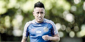 Santos le puso la cruz a Cueva Christian Cueva