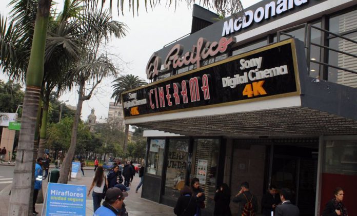 Cine El Pacífico, de la cadena Cinerama