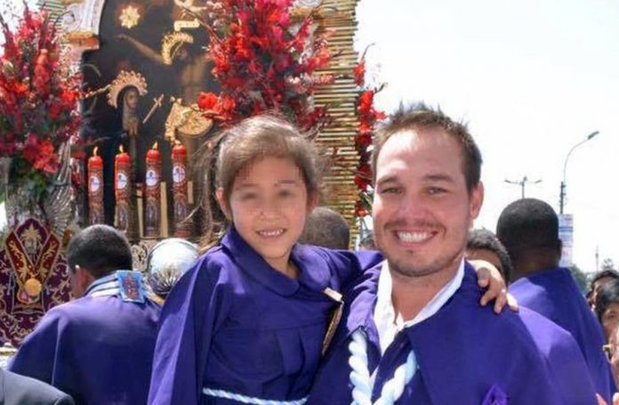 George Forsyth, procesión del Señor de los Milagros