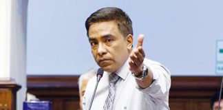 Roberto Vieira con impedimento de salida del país Roberto Vieira