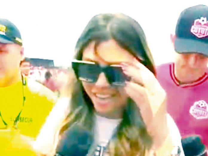 Alondra García Miró