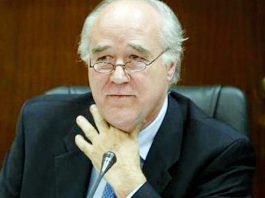 Víctor Andrés García Belaunde