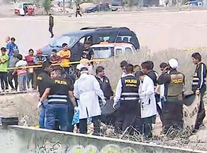 Los matan y abandonan sus cuerpos en descampado