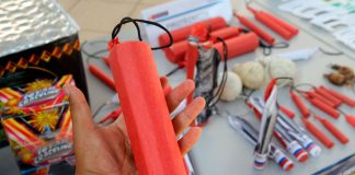 Material pirotécnico