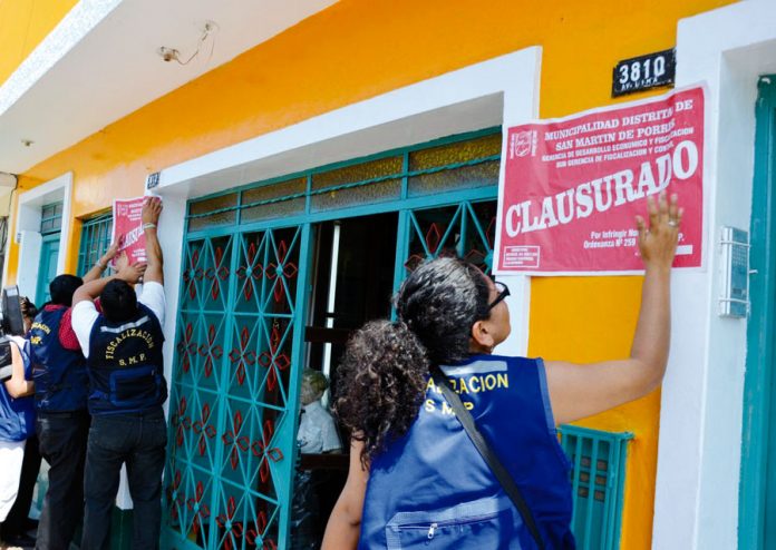 Colegios clausurados