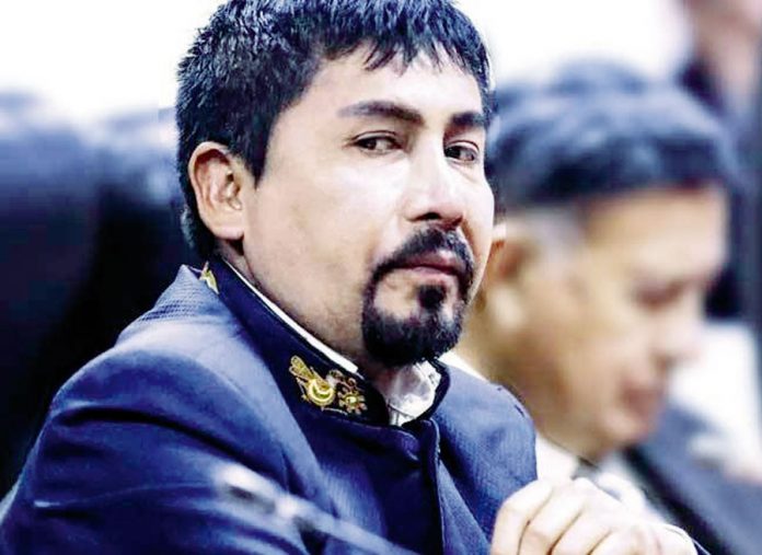 Elmer Cáceres Llica