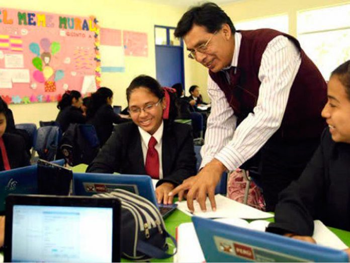 Educación