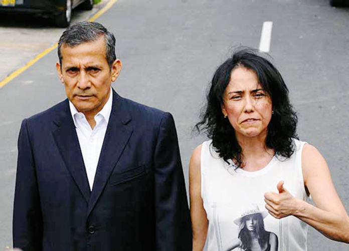 Exmandatario Ollanta Humala su esposa y la expresidenta del Partido Nacionalista Nadine Heredia