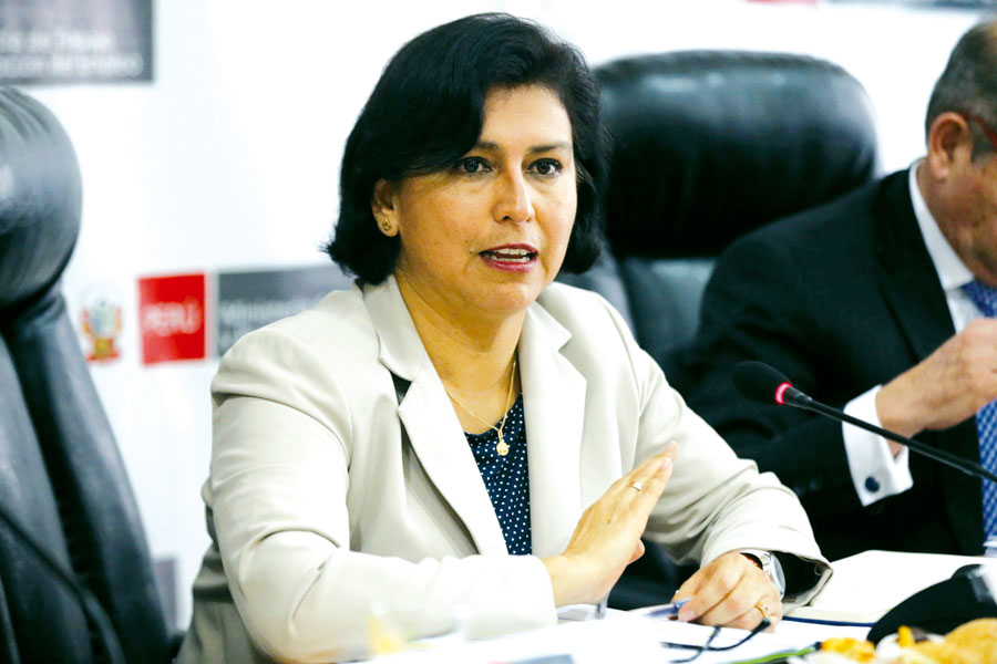 Ministra Sylvia Cáceres