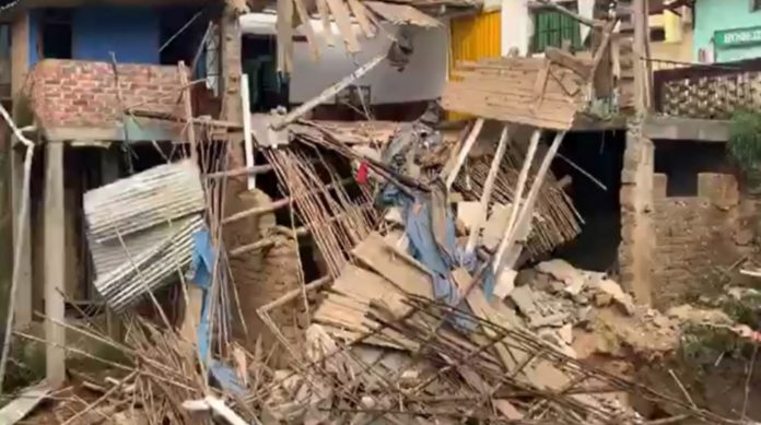 Desborde de río destroza viviendas