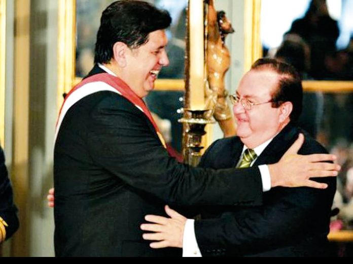 Atala le dio un millón de dólares a Alan García