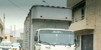 Chofer arrolló a vendedora ambulante