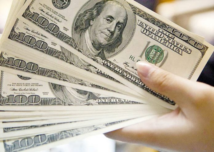 Dolares