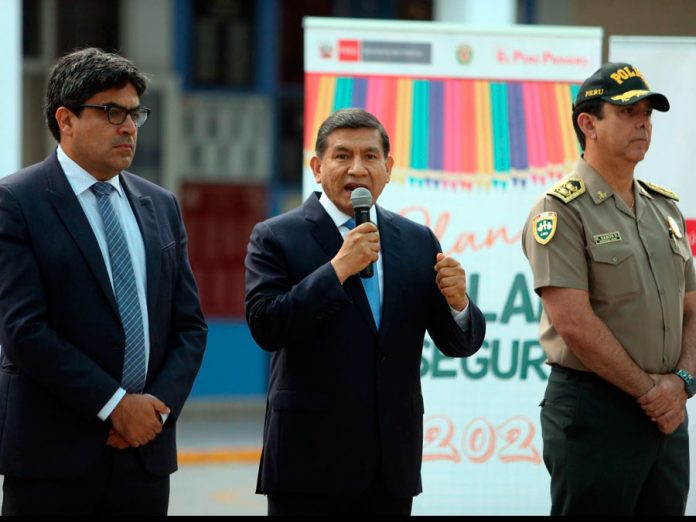 Más de 30,000 policías resguardarán inicio del año escolar 2020