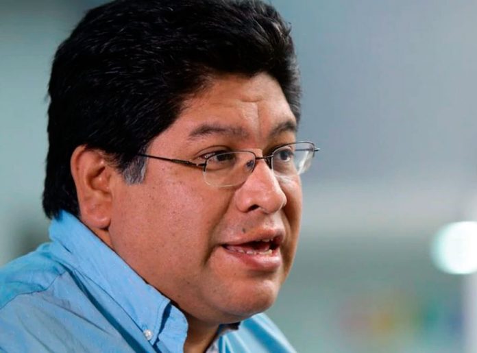 Renán Espinoza Renán Espinoza