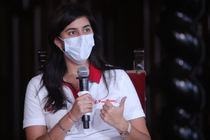 María Antonieta Alva