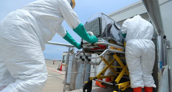Más de mil muertos por coronavirus y 36,976 infectados