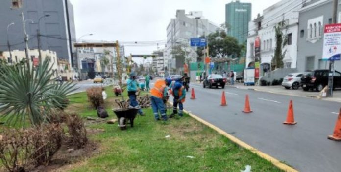 Realizan mejoras en la conectividad de ciclovías de la Av. Arequipa