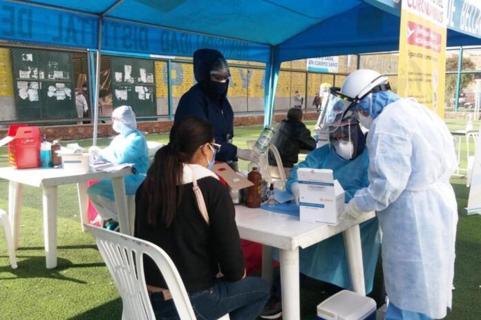 Detectan más de mil positivos a coronavirus en mercados del Callao