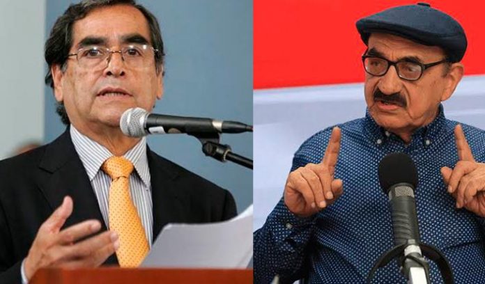 ex ministro de Salud y gerente de operaciones de EsSalud, Óscar Ugarte y el congresista Enrique Fernández Chacón