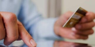 Servicio bancario y financiero