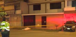 Trabajador muere aplastado por ascensor