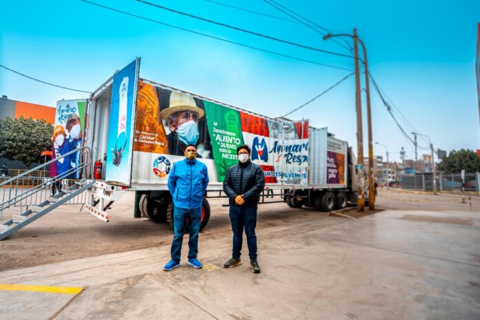 Recargan oxígeno gratis en Puente Piedra