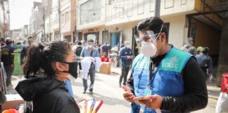 Registran a comerciantes ambulantes de mesa redonda