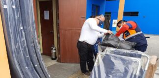 Damnificados por incendios en el Callao reciben ayuda