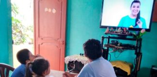Simplifican trámite de autorizaciones para radio y televisión Clases virtuales