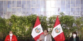 Presidente Martín Vizcarra promulgó la ley del libro