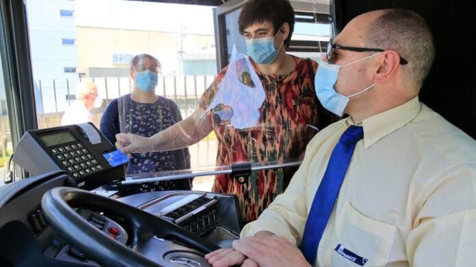 Empresas de transporte implementan pago con Canal Bus